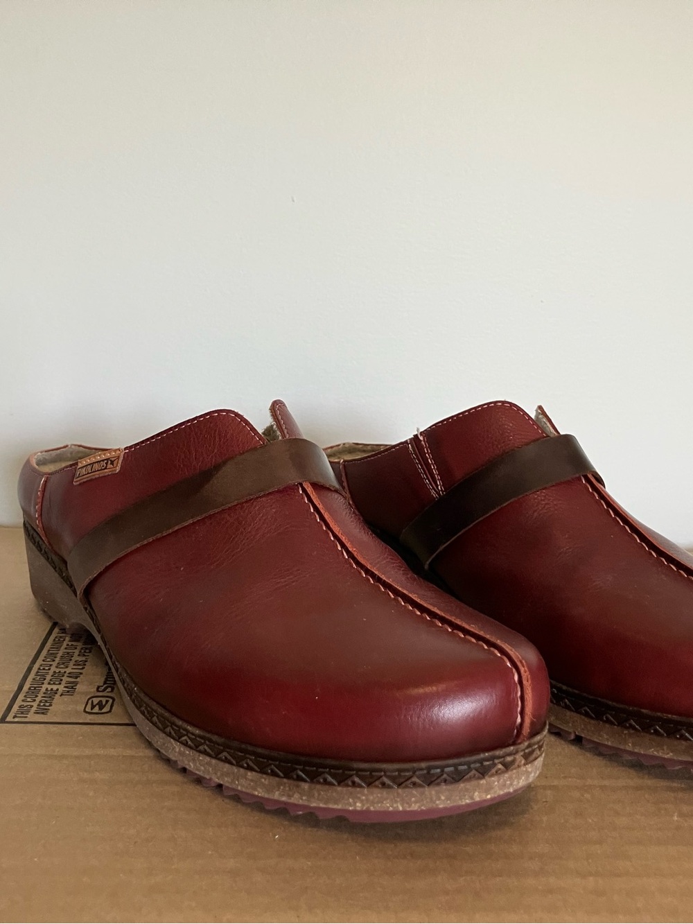 PIKOLINOS Leather Slip-On Spanish Mules Clog Arcilla Oxblood